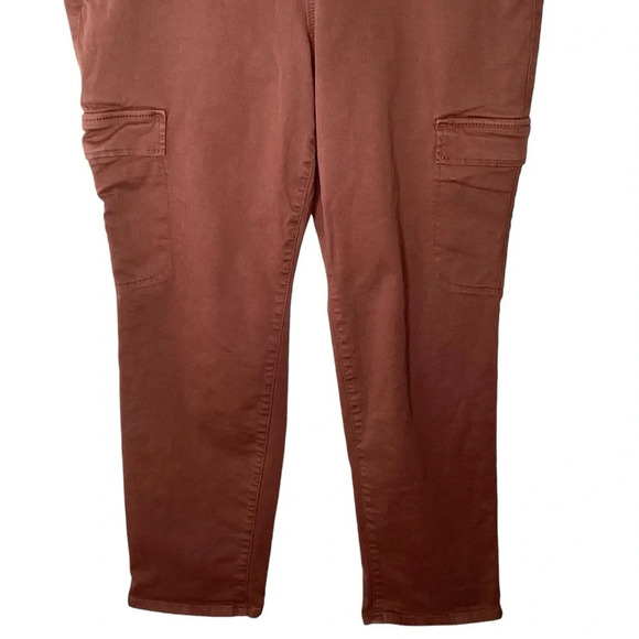 Torrid Pants Women Sz 2X Brown Cargo Straight Leg Pockets Mid-rise Twill Pull On - Picture 6 of 11